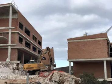 Obras Lady Elizabeth School