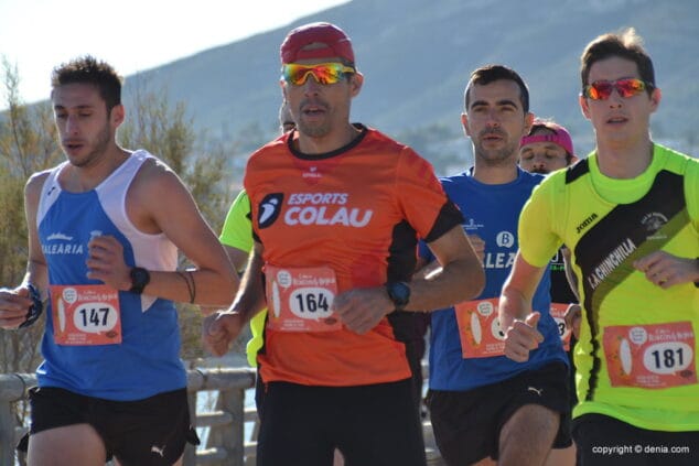 pedro martinez tirando del grupo