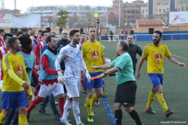 Vaello ve la cartulina amarilla