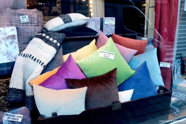 varietat de coixins rebaixes marcial montenegre