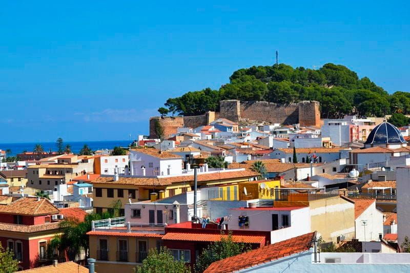 vistas al castillo euroholding