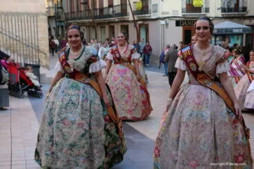 Exposición del Ninot Dénia 2018 – Llegada cortes de honor