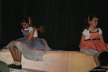 Presentación infantil falla Oeste 2018 – Juguetes