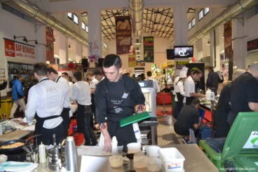 VII Concurso Internacional de la Gamba Roja de Dénia – Cocinando