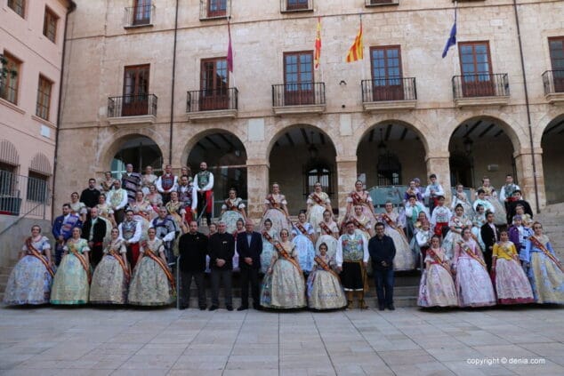 12 exposicion del ninot denia 2018 cargos de las fallas de denia