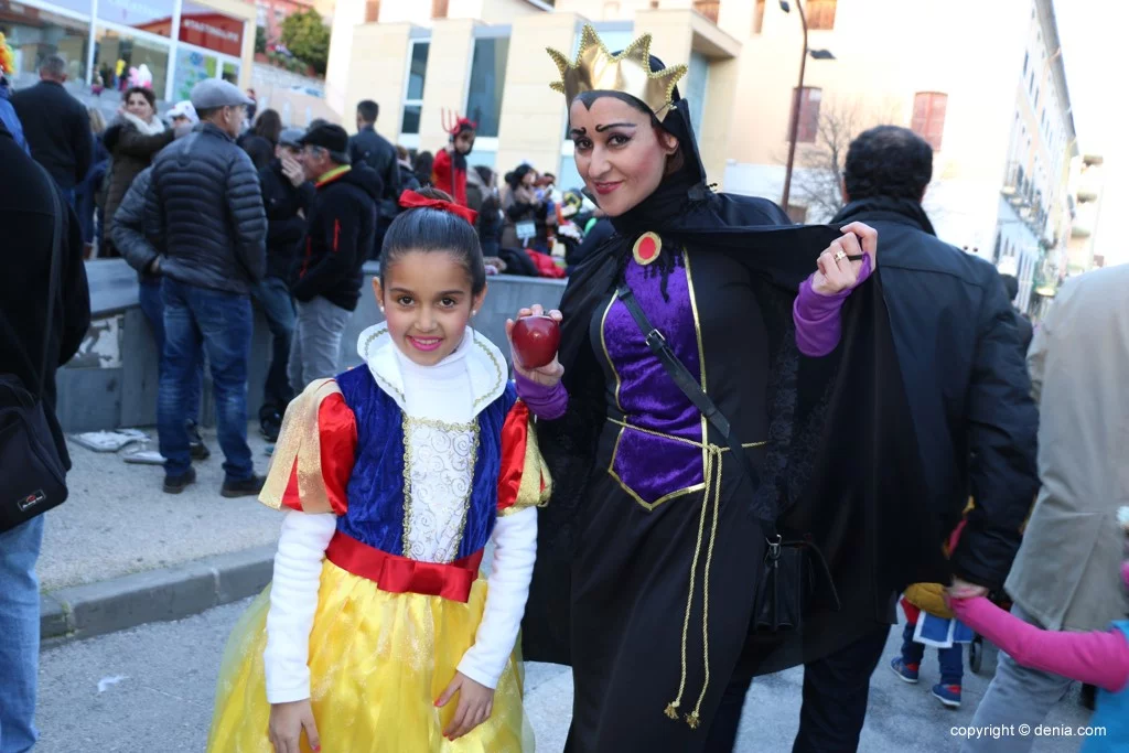 Carnaval infantil Dénia 2018 – Blancanieves y la bruja