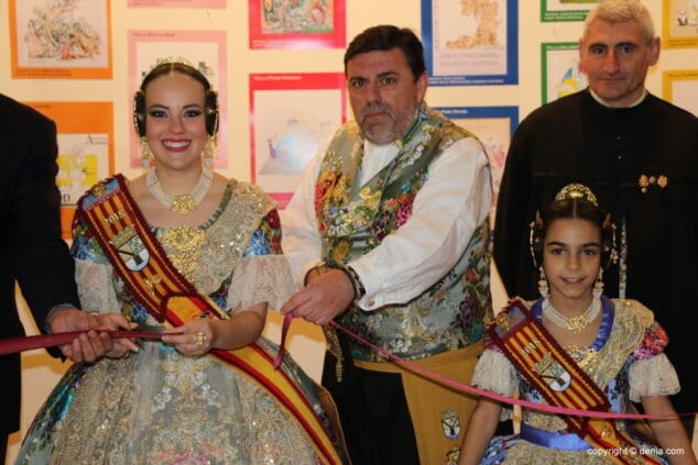 18 exposicion del ninot denia 2018 melani y carla