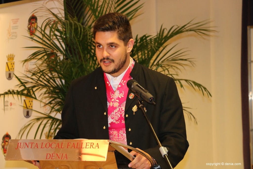 Las fallas de Dénia homenajean a Jaume Bertomeu como Fallero Ejemplar de 2018 2 26 sopar de gala denia 2018 juan cespedes