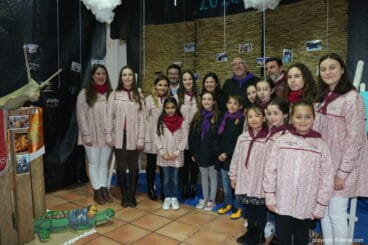 Visita de casales y bandos falleros – Casal falla Campaments