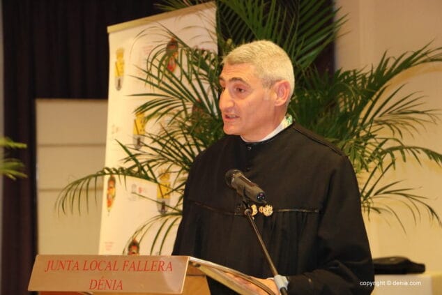 Las fallas de Dénia homenajean a Jaume Bertomeu como Fallero Ejemplar de 2018 33 31 sopar de gala denia 2018 jaume bertomeu
