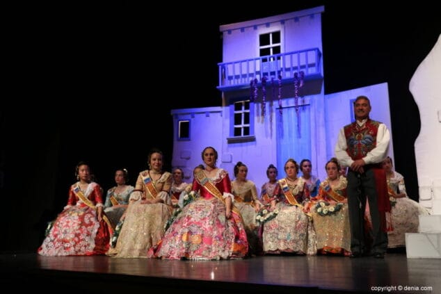 Rosa Pastor es proclamada como la "Dancing Queen" de la Falla Oeste 42 38 presentacion oeste 2018 corte de honor