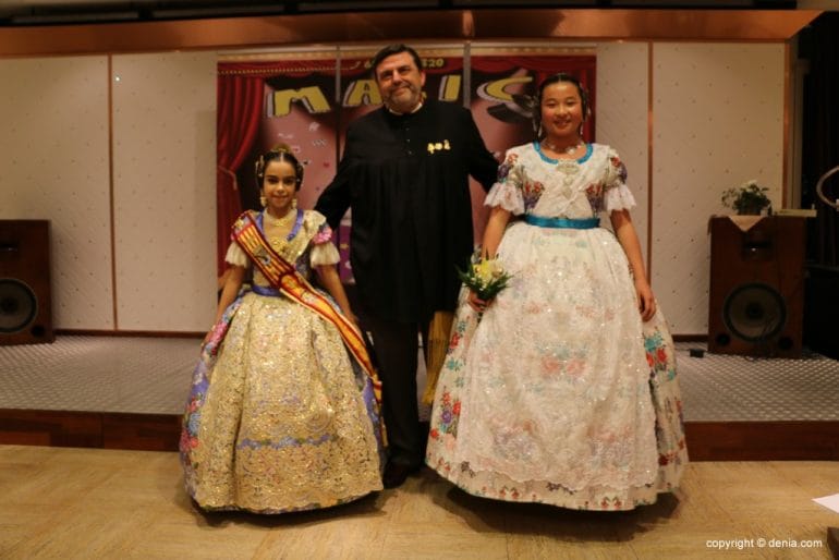 Gala fallera infantil - Carla y Elena
