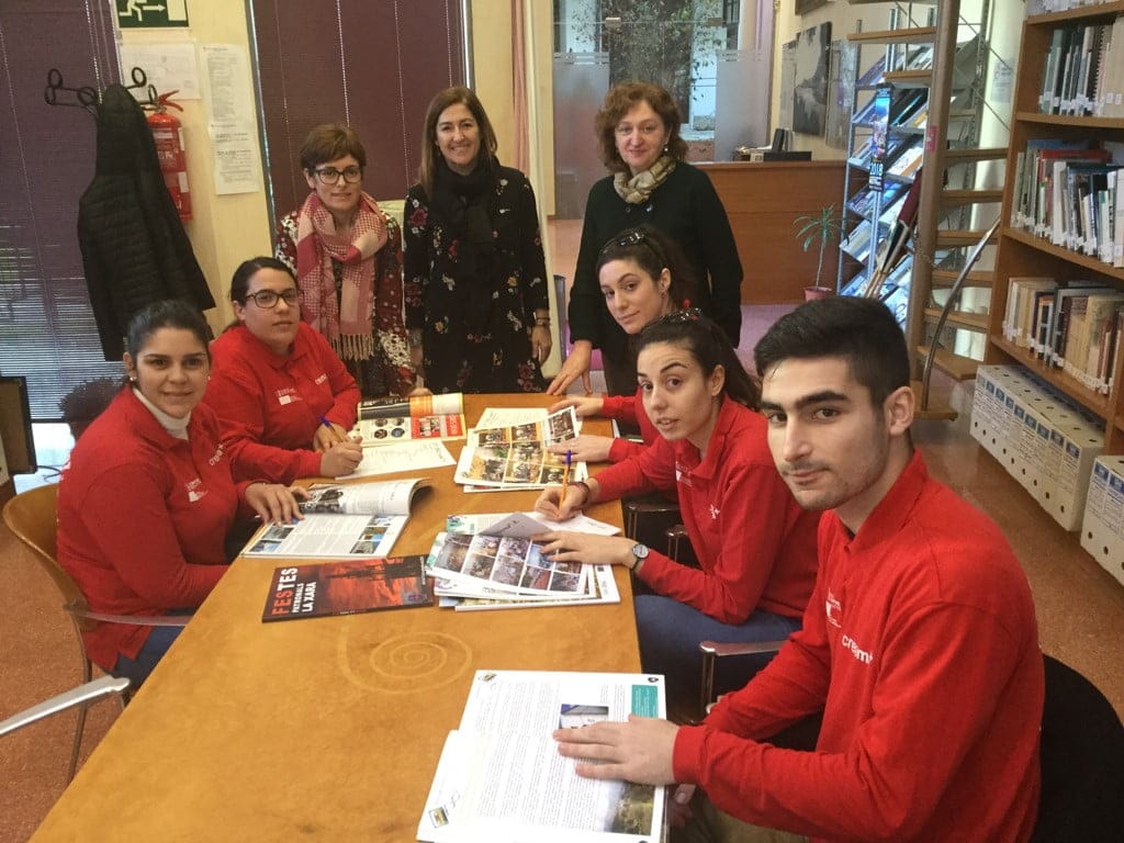 Alumnos en prácticas de Creama trabajan en la elaboración de la historia gastronómica de la comarca 1 alumnos en practicas de creama