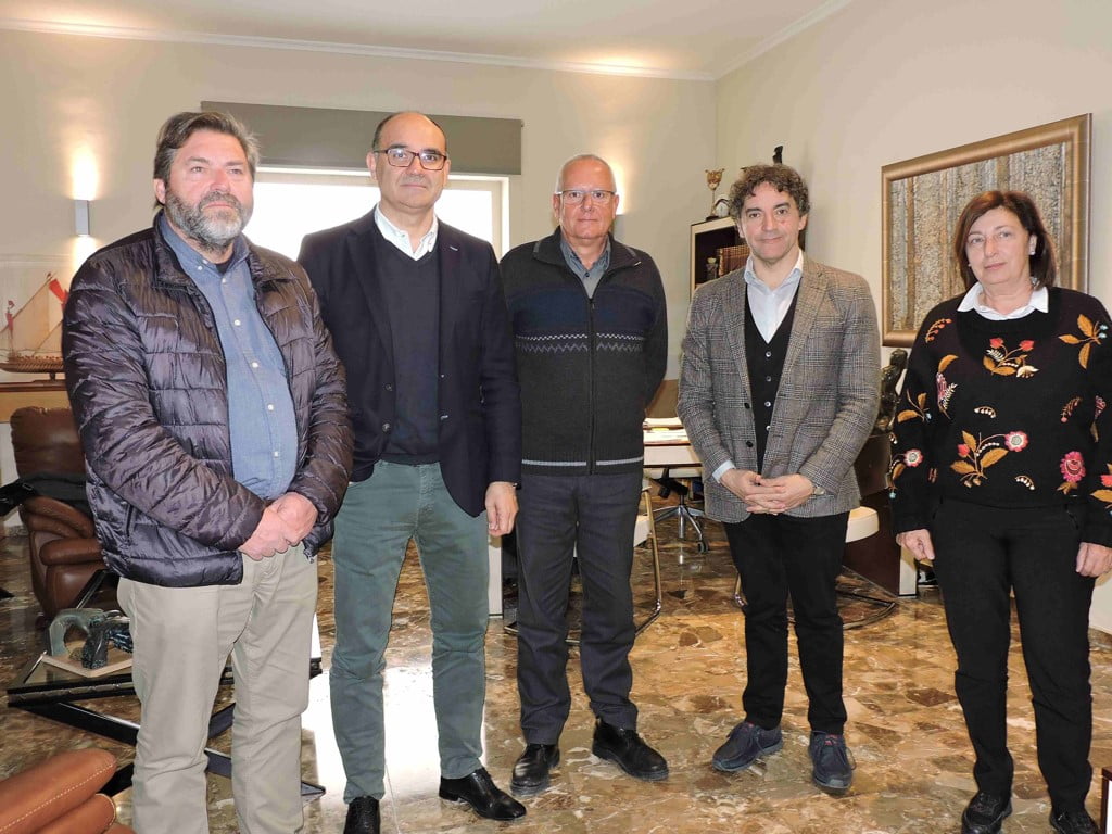 Asistentes a la reunión del Centro de Gastronomía del Mediterráneo