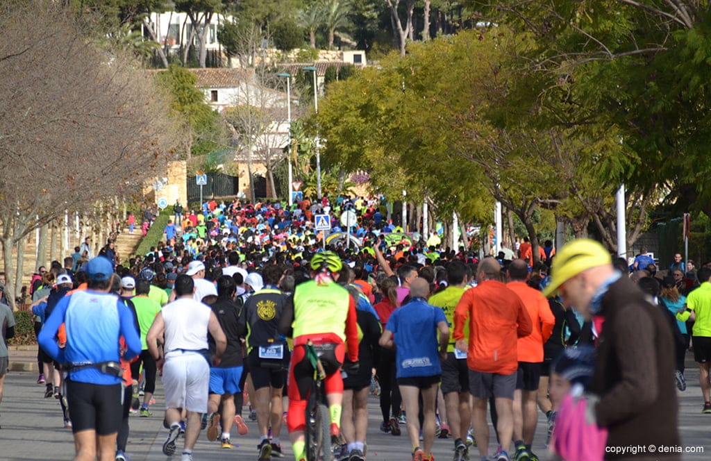 atletas en la carrera de xabia