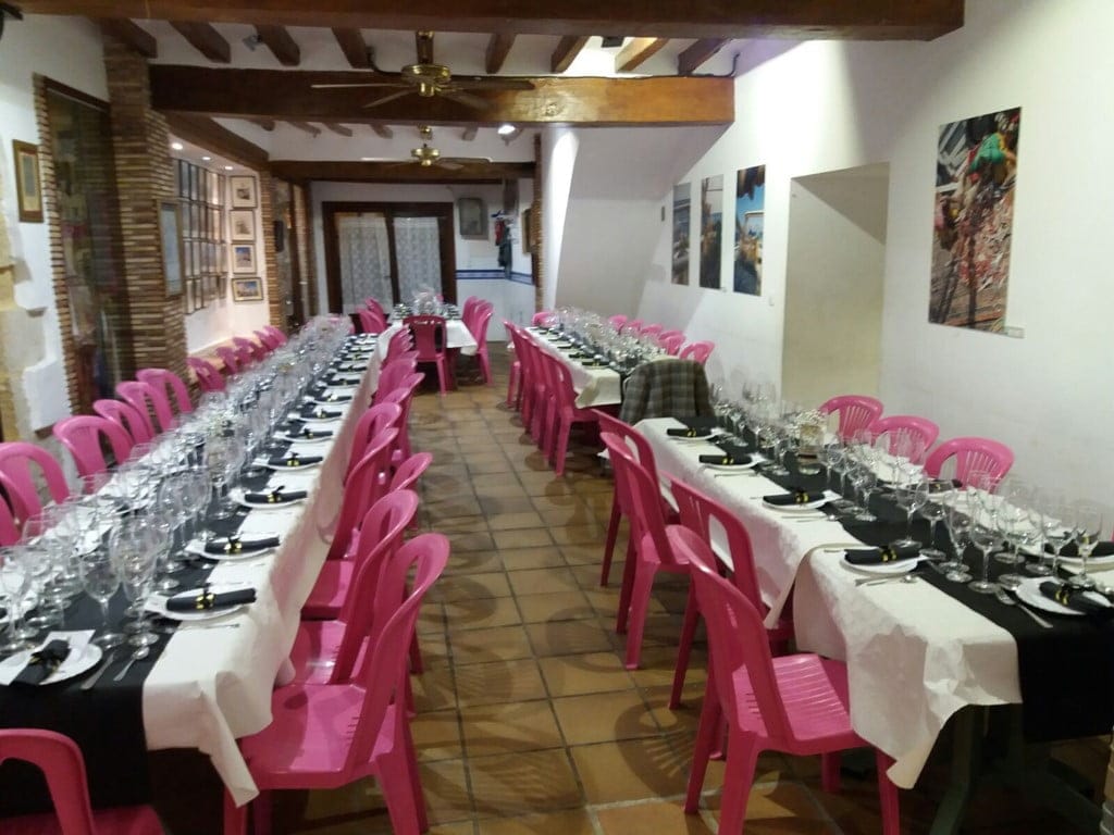 cata de vino en la falla baix la mar