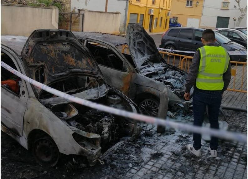 coches quemados en pamis