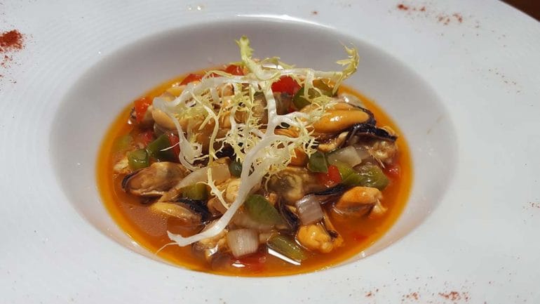 Delicioso plato Mejillones Restaurante Mena