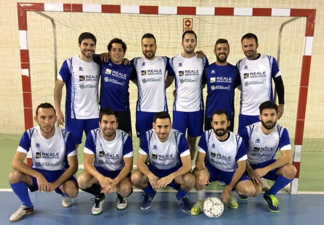 equipo reale audifonos romany