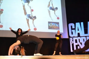 Escuela Comarcal de Teatro durante su actuación