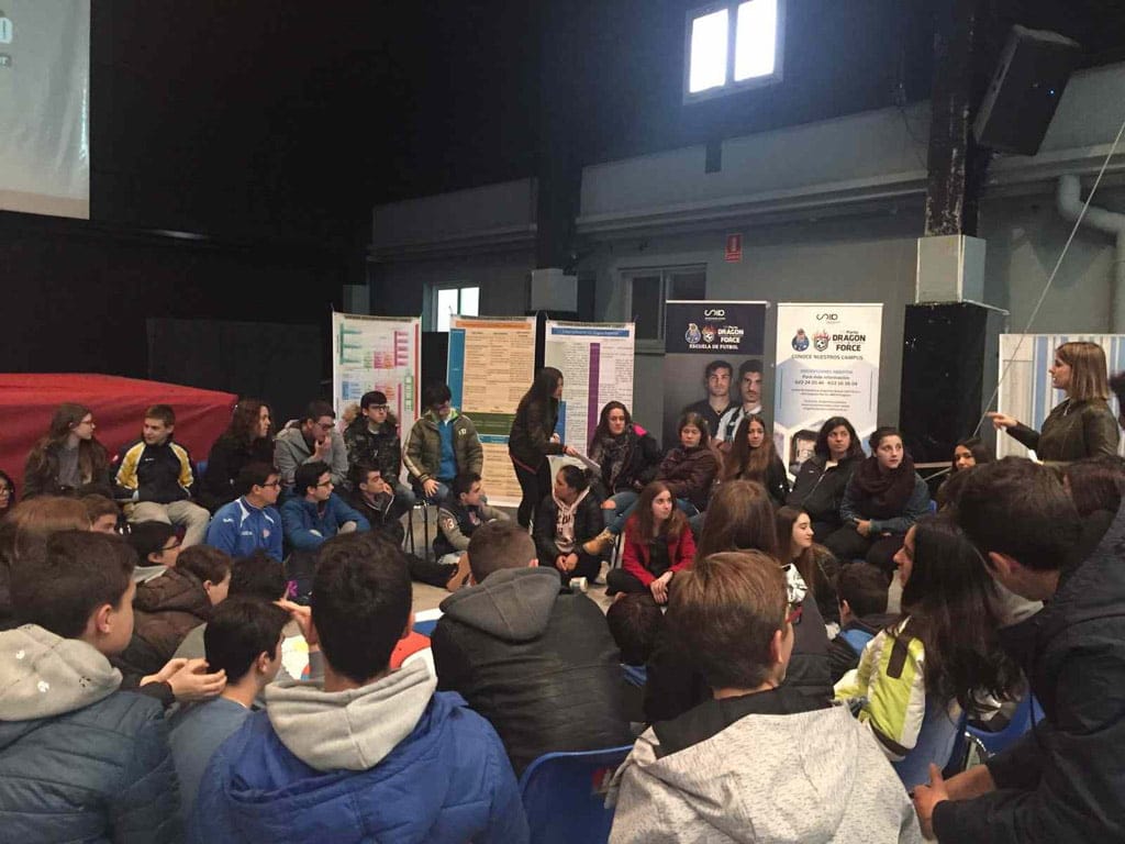Más de 750 dianenses pasarán por la Feria del Estudiante 'Orienta't 2018' 1 feria del estudiante denia