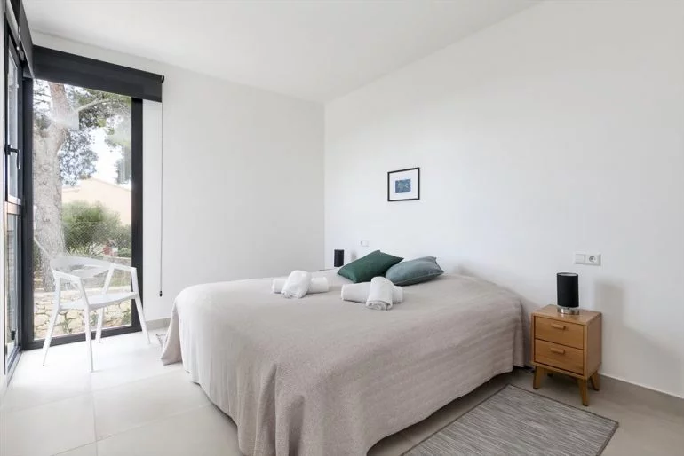 Interior bedroom Quality Rent
