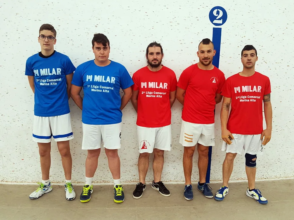Derrota para el equipo del Dénia '<em>II Lliga Comarcal Marina Alta de Raspall</em>' 1 jugadores del xabia a y el denia