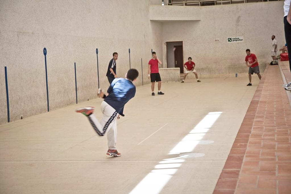 pilotaris jugando al raspall