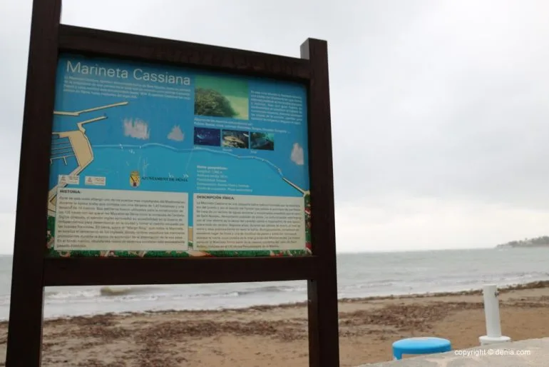 Playa de la Marineta Cassiana durante la lluvia