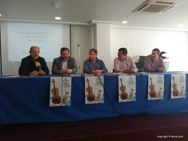 presentacion del viii concurso artistico de jovenes interpretes tenor cortis