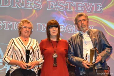 Salvador Navarro Victóriz y Mª Rosa Andrés Esteve con sus trofeos