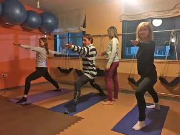 yoga en centre fisiobiostetic