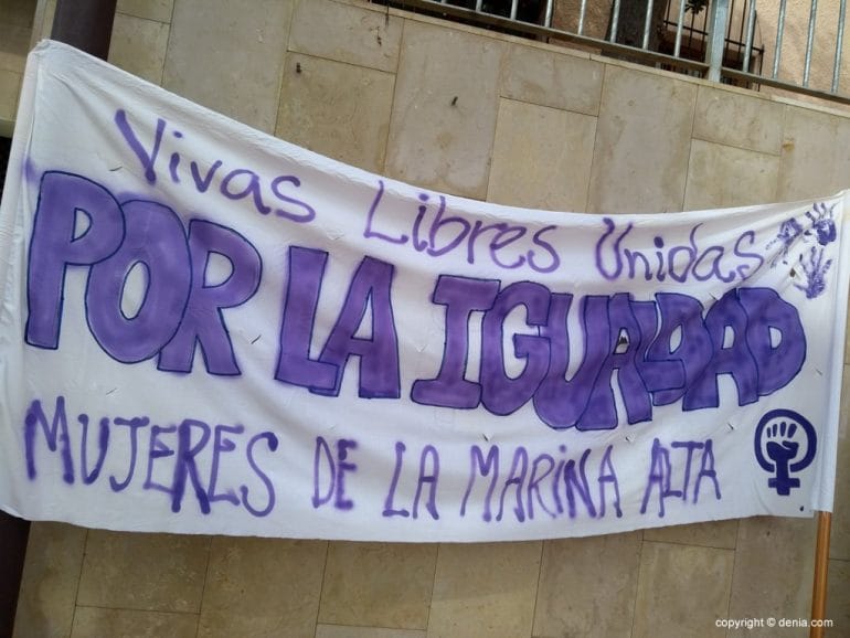 Concentración 8 Marzo Dénia - Pancarta