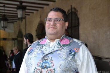 Nuevos presidentes para las fallas 2019 – Salvador Malonda – Fall Darrere