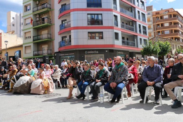 Concierto de la Banda de Dénia en la falla Saladar - Asistentes