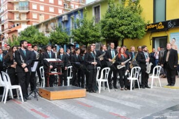 Concierto de la Banda de Dénia en la falla Saladar – Agrupació Artística Musical de Dénia
