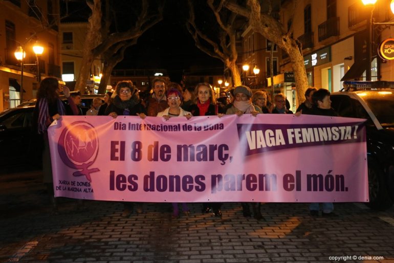Manifestación Día de la Mujer Dénia - pancarta