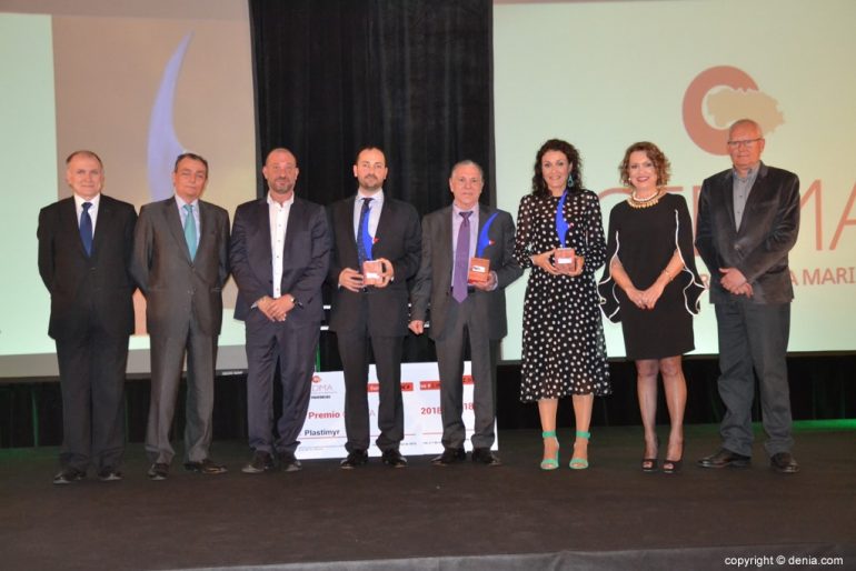 XI Gala Premios CEDMA - Premiados con la presidenta