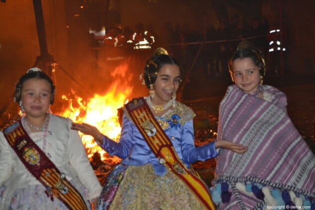 16 crema de las fallas de denia 2018 carla contenta