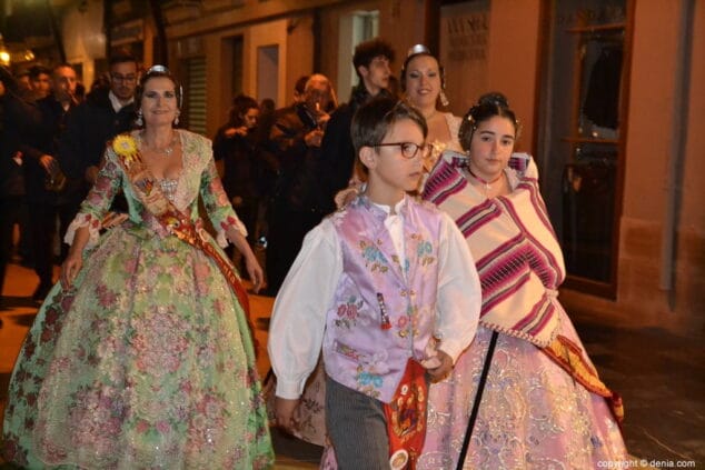 16 entrada de bandas fallas de denia 2018 cargos falla darrere