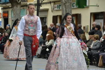 Ofrenda Fallas Dénia 2018 – Cargos infantilesFalla París Pedrera