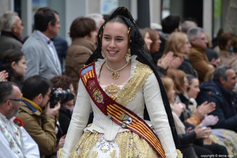 Ofrenda Fallas Dénia 2018 - Corte de Honor de la Fallera Mayor Infantil de Dénia