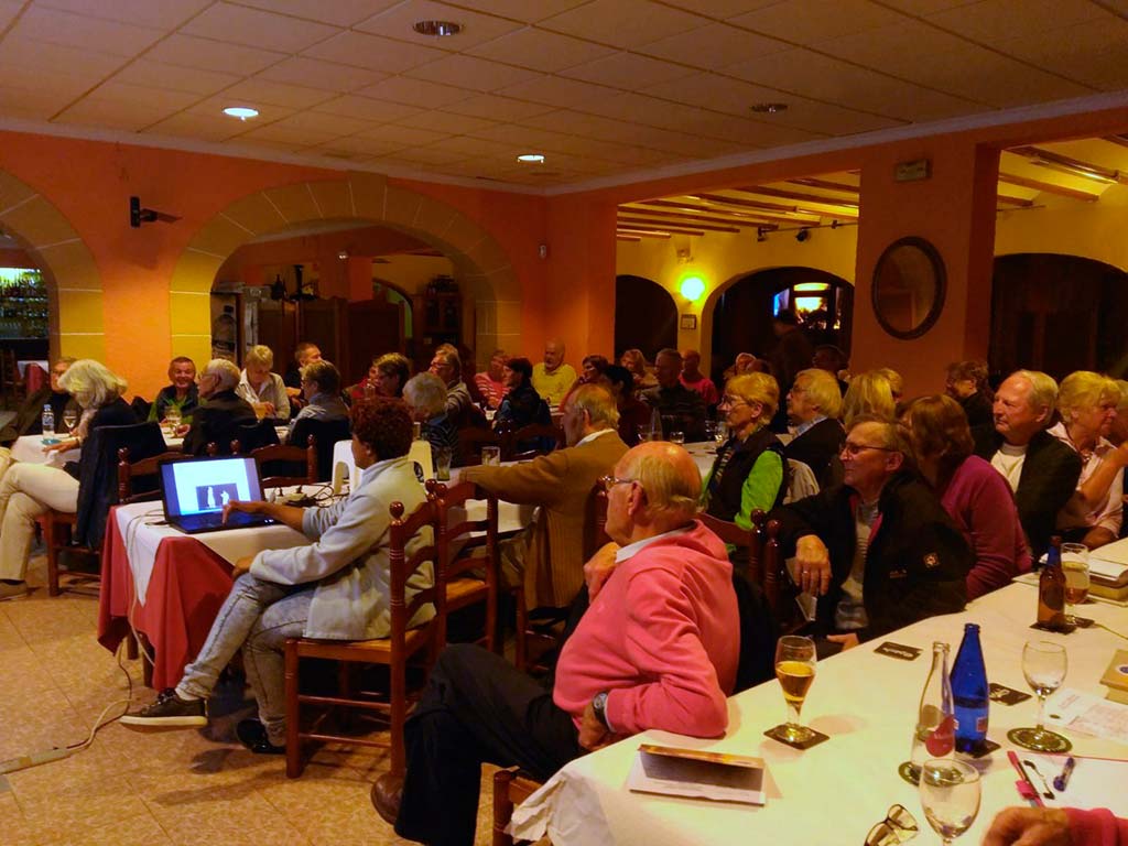 Clínica Glorieta ofreció junto a EURO CLUB Dénia una charla con reconocidos doctores 3 charla clinica glorieta