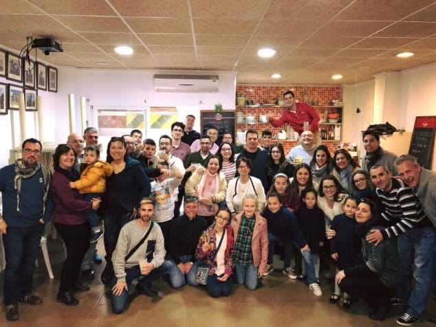 comida de apunta en la falla les roques