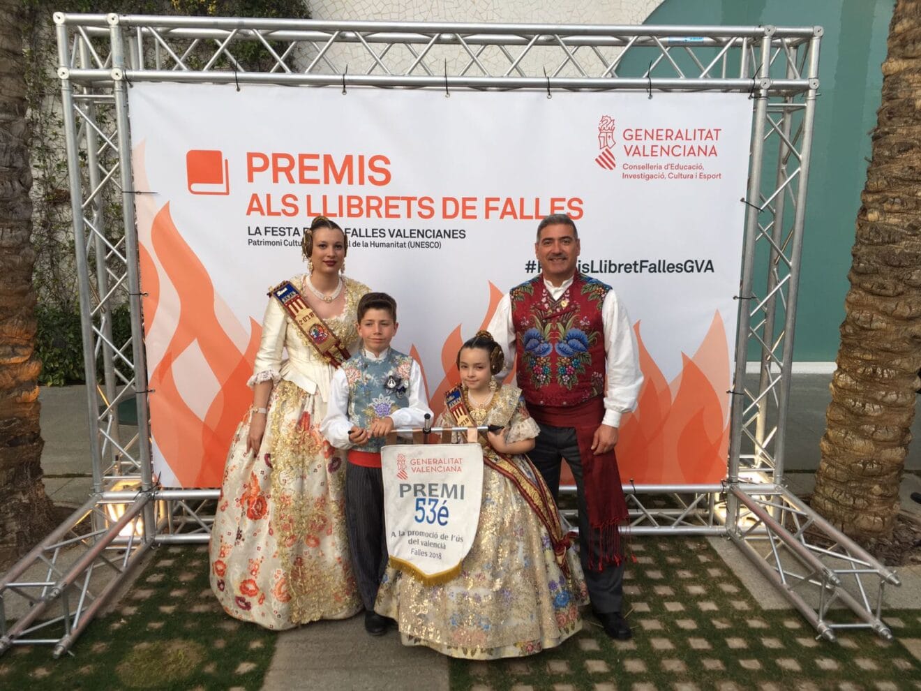 Los cargos de la falla Oeste con el banderín