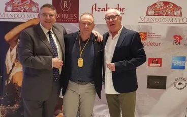 Medalla para el Restaurante Mena