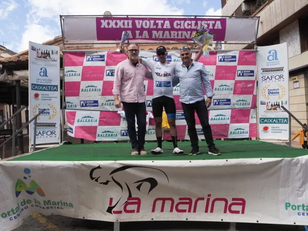 El equipo Multiesport-UCMontgó fue el vencedor de la 'Volta Ciclista a la Marina' 4 moises espinos mejor alicantino y metas volantes y master 30