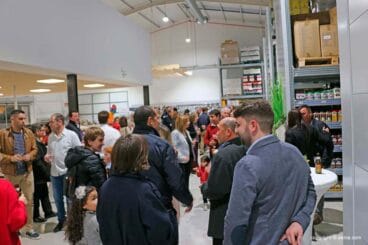 Numerosos asistentes Puga Cash & Carry