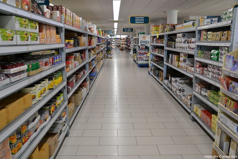 Pasillo Puga Cash&Carry Jávea