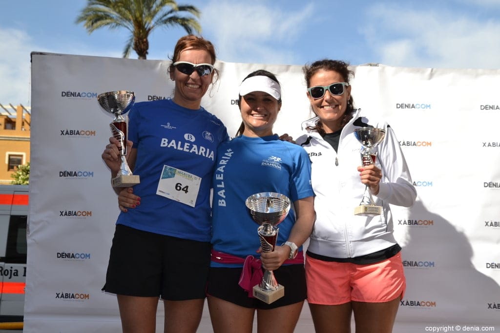 05 5o marcha solidaria a favor del raquel paya podium veteranas femenino
